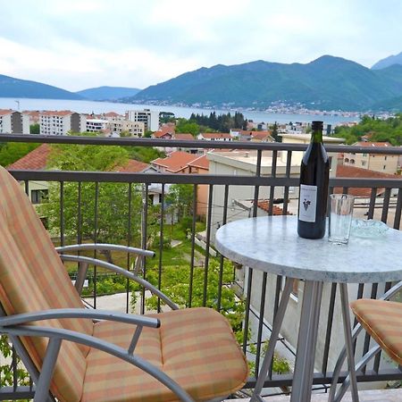 Tivat Apartments Екстер'єр фото