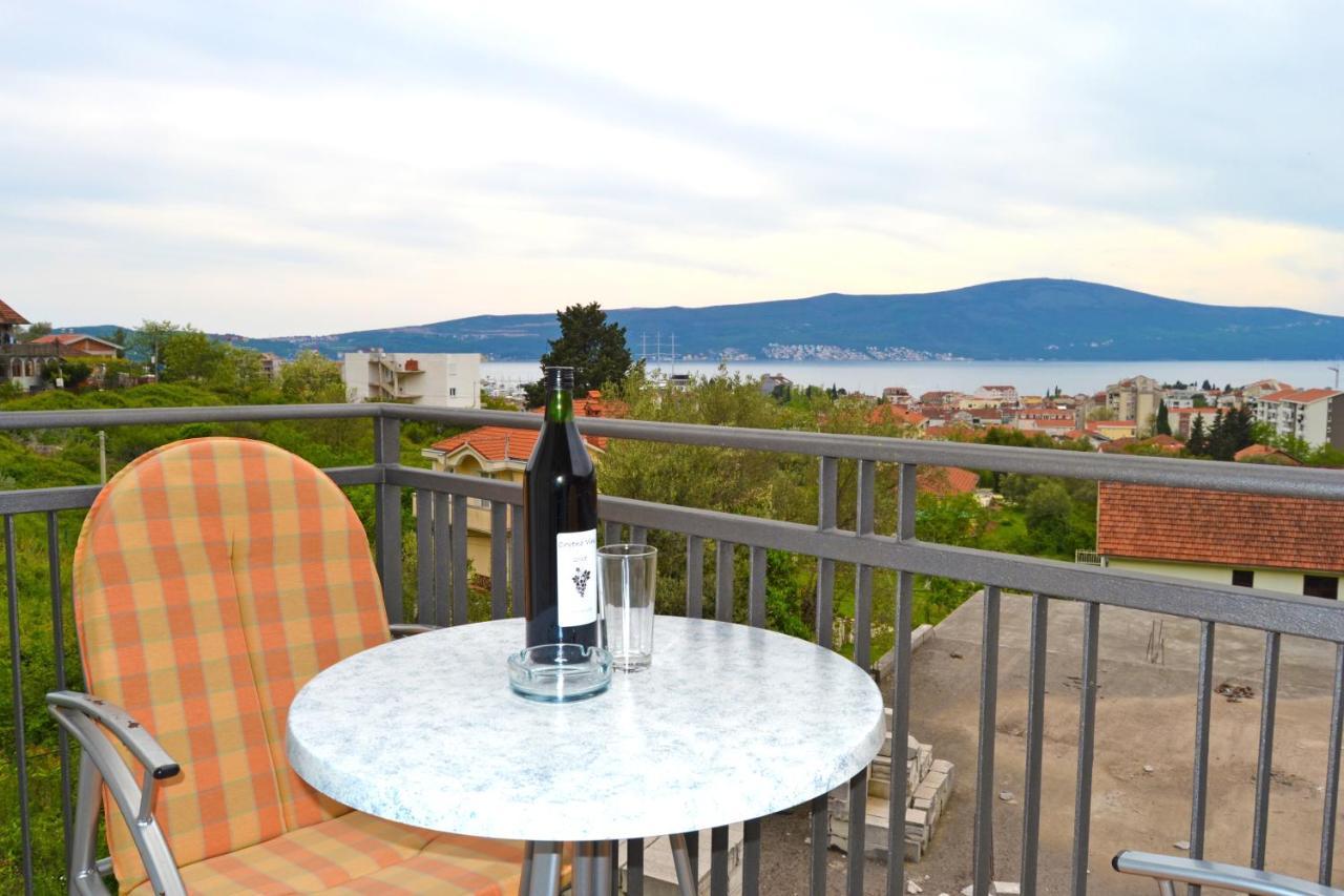 Tivat Apartments Екстер'єр фото