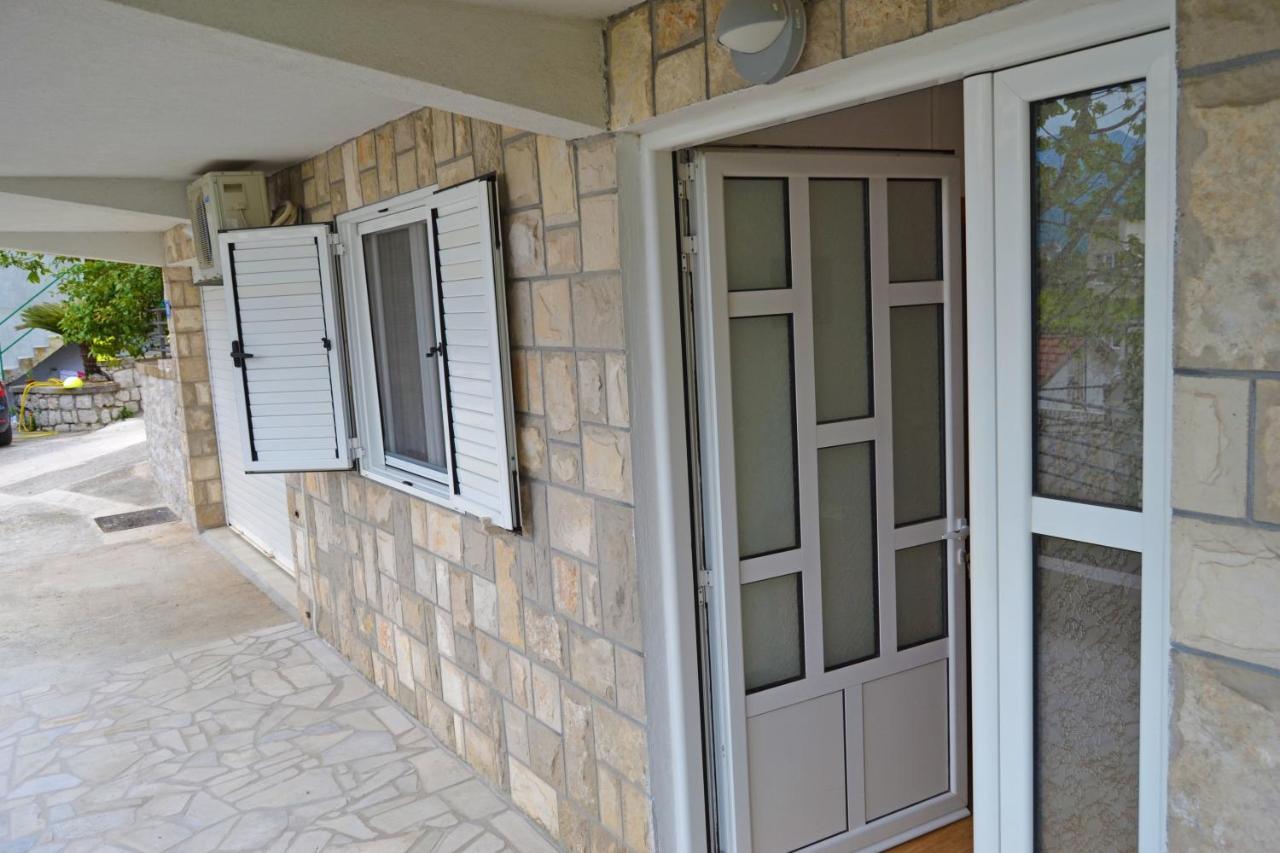 Tivat Apartments Екстер'єр фото