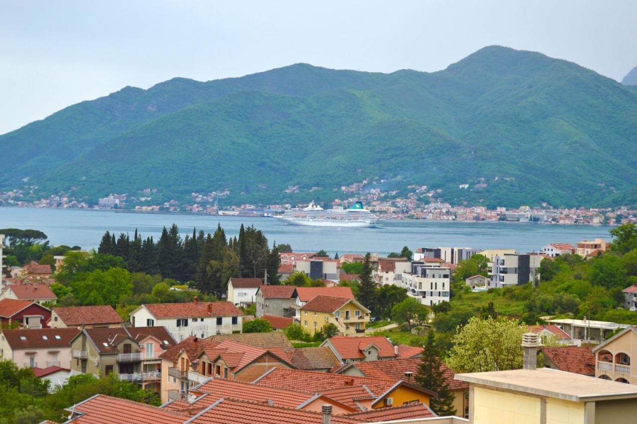 Tivat Apartments Екстер'єр фото