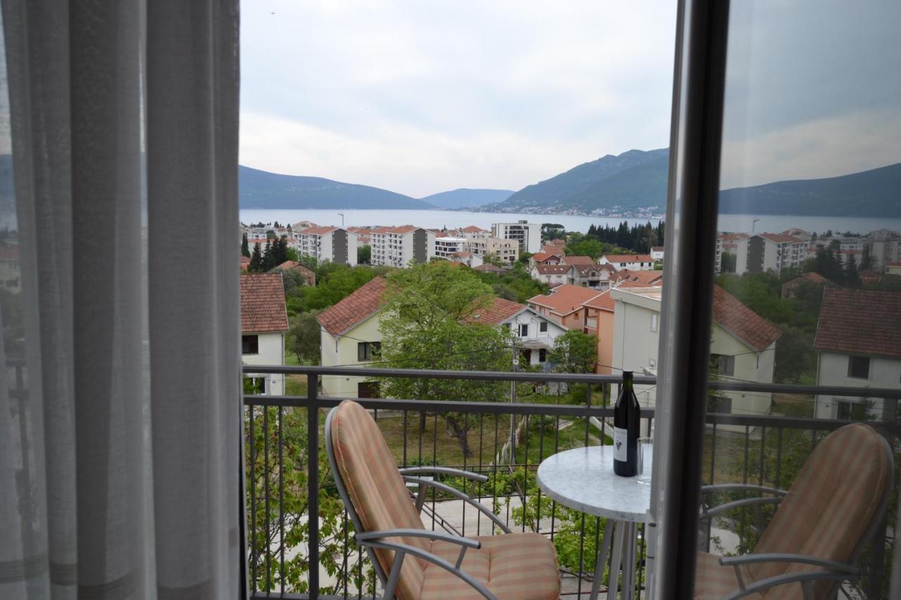 Tivat Apartments Екстер'єр фото
