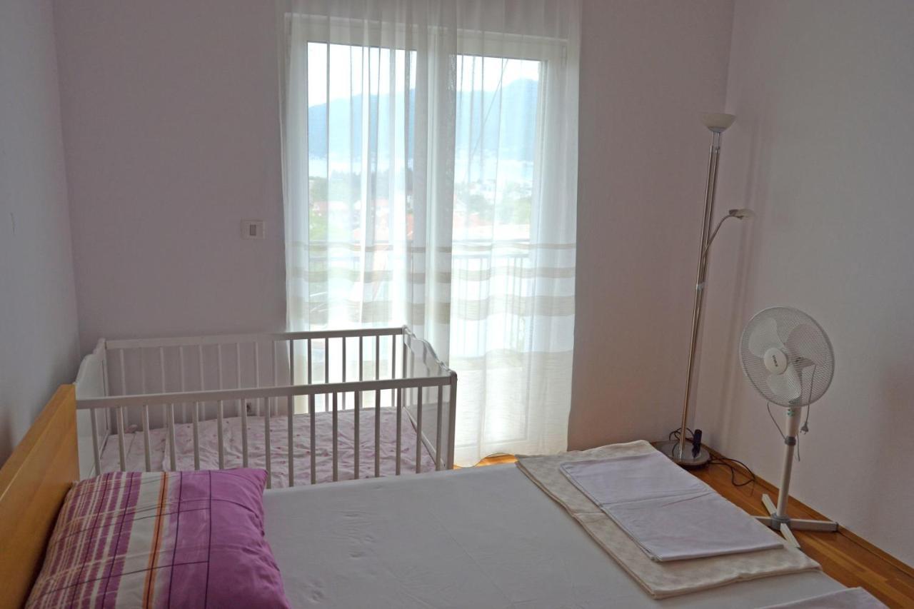 Tivat Apartments Екстер'єр фото