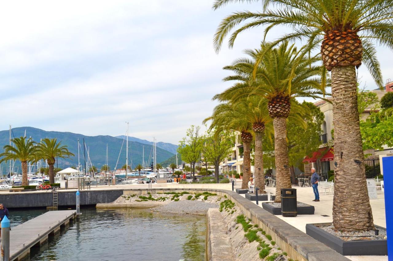 Tivat Apartments Екстер'єр фото